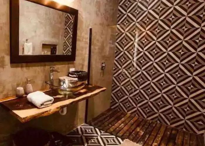 Casa Lou, Large House And Pool, Club Access * Tulum